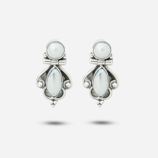 Silver Pearl Earrings