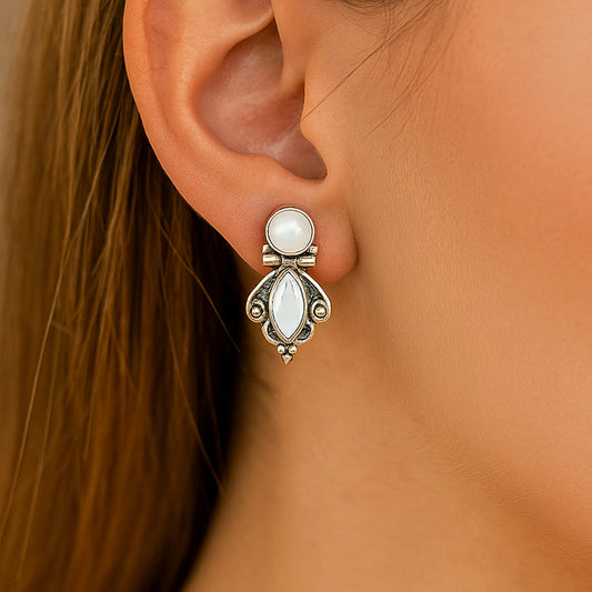 Silver Pearl Earrings