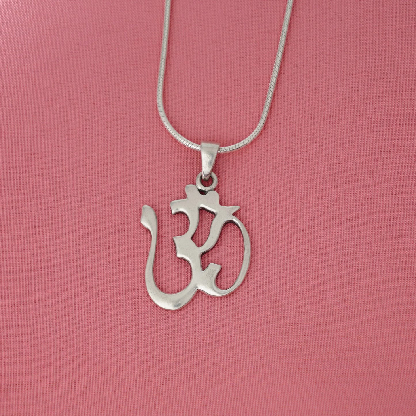 925 Silver Om Pendant