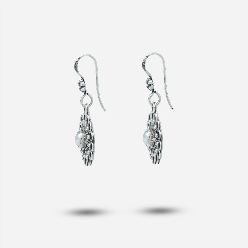 flower design earrings side view