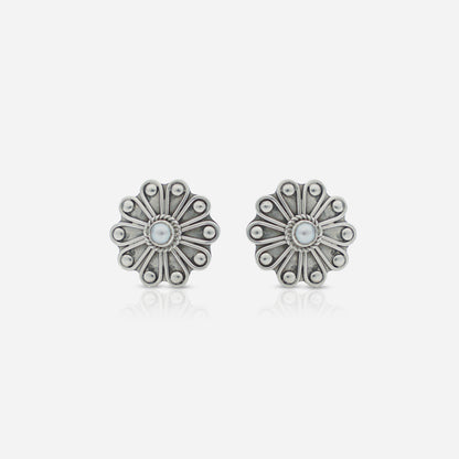 Moon-Drop Pearl Stud