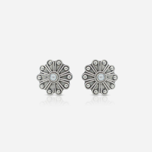 Moon-Drop Pearl Stud