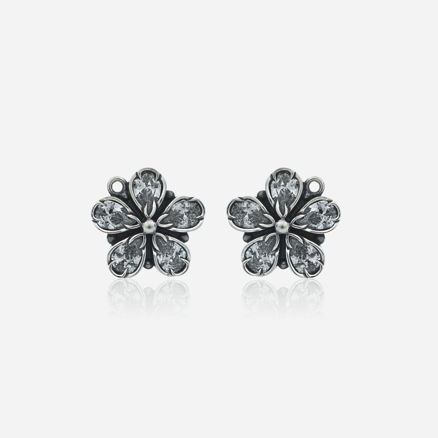 925 Sterling Silver Tribal Geometric Sunburst Stud Earrings for women featuring a sharp square fan silhouette and a heritage oxidized finish.