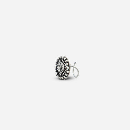Silver Nose pin with floral design by Silver World