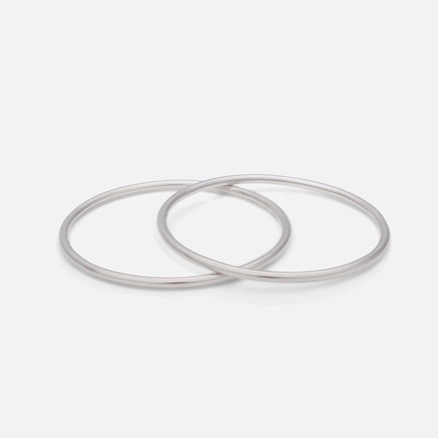 Mirror-Polish Minimalist Bangle