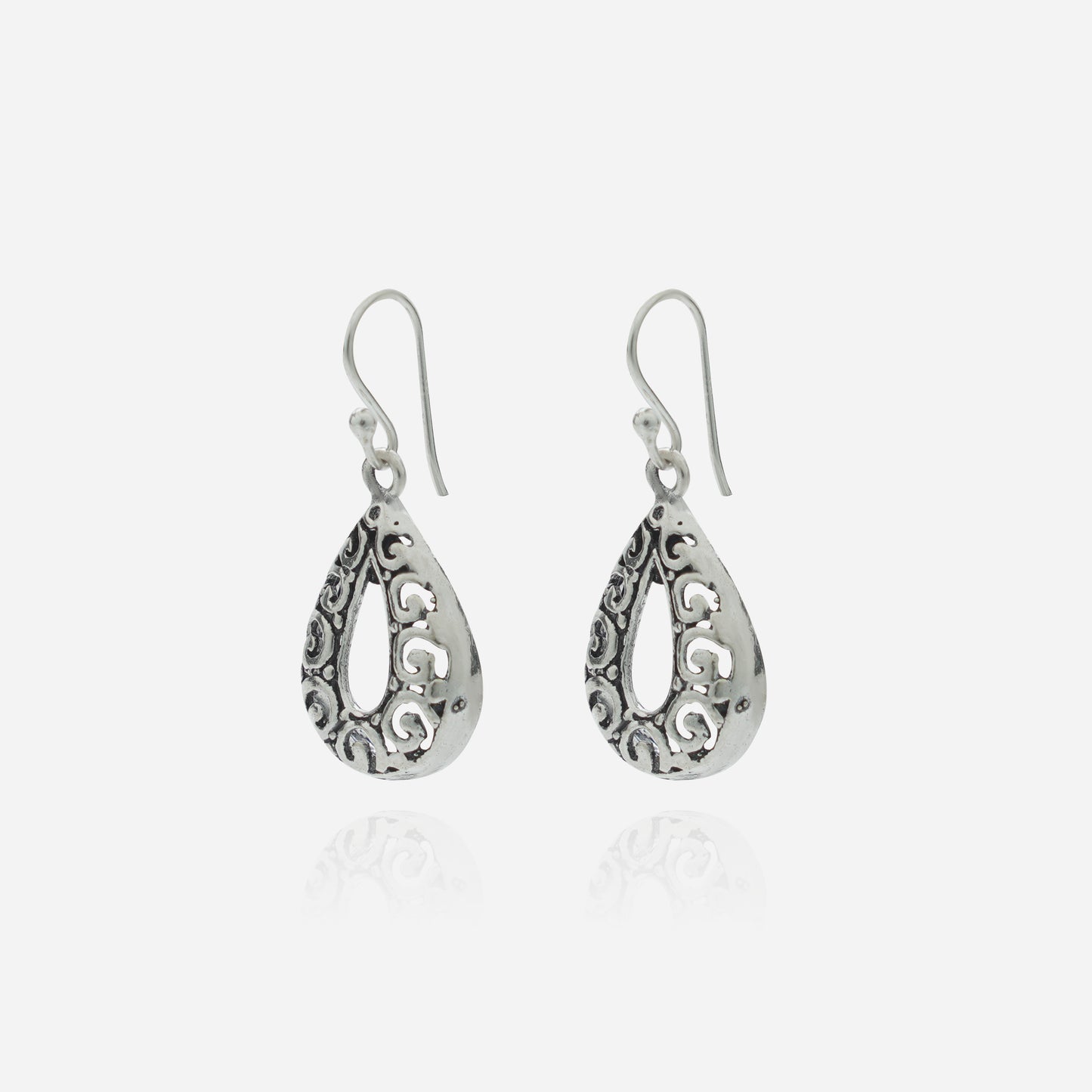 Tribal Scroll Teardrop