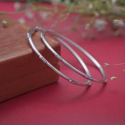 Petite Flora Bangle