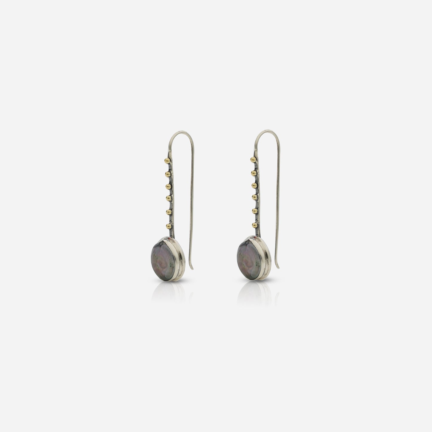 Gray Button Pearl Dangler