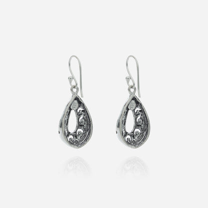 Tribal Scroll Teardrop