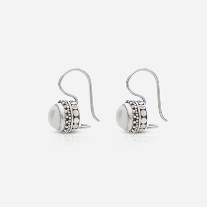 Moon-Drop Pearl Hook
