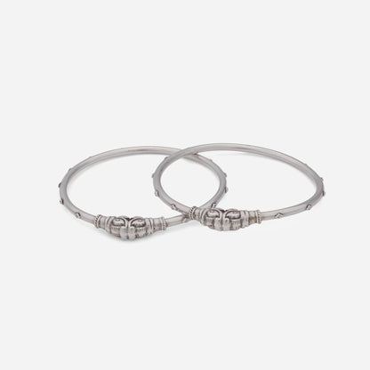 Royal Accented Kadas