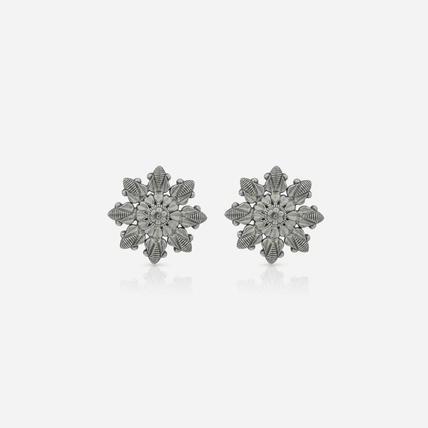 925 Sterling Silver Tribal Floral Stud Earrings for women featuring handcrafted sunburst engravings and a heritage oxidized finish.