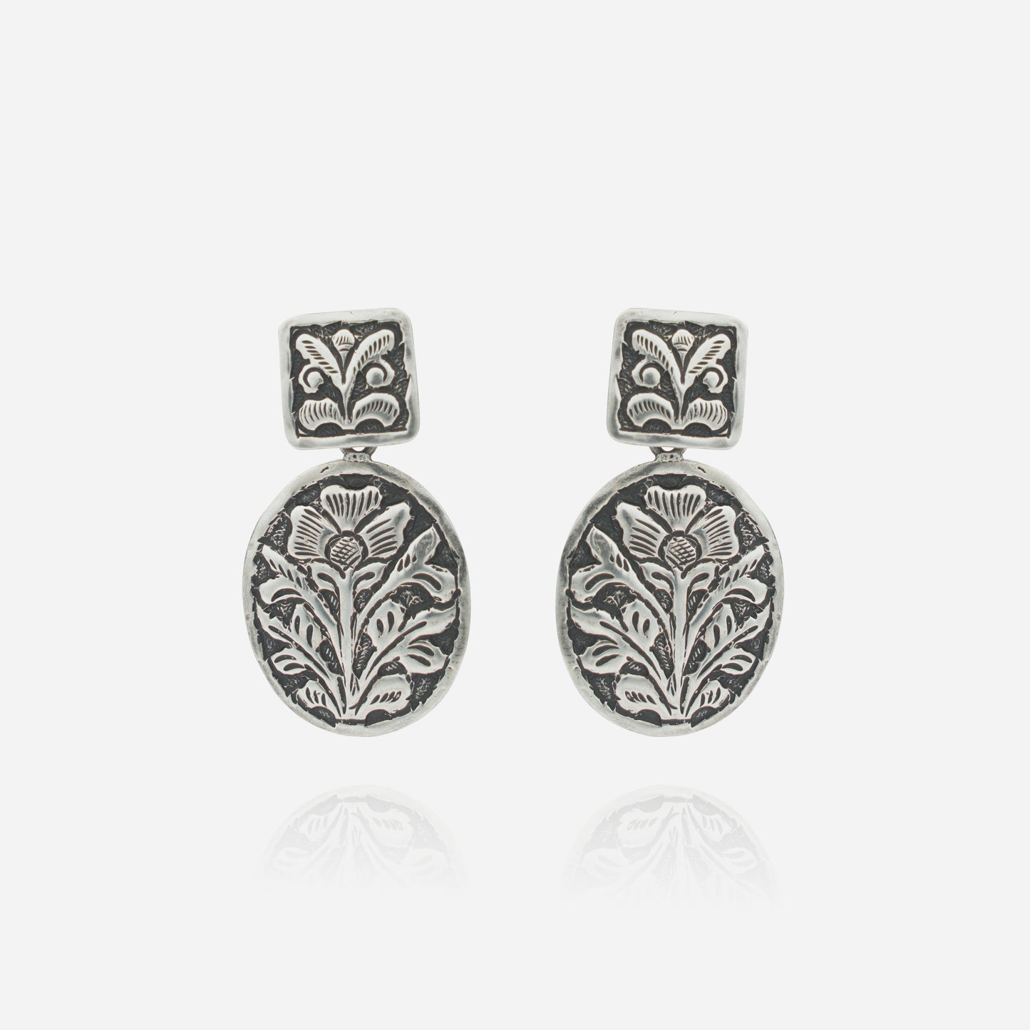 925 Sterling Silver Royal Flora Medallion Dangler Earrings for women featuring handcrafted floral engravings and a heritage oxidized finish.