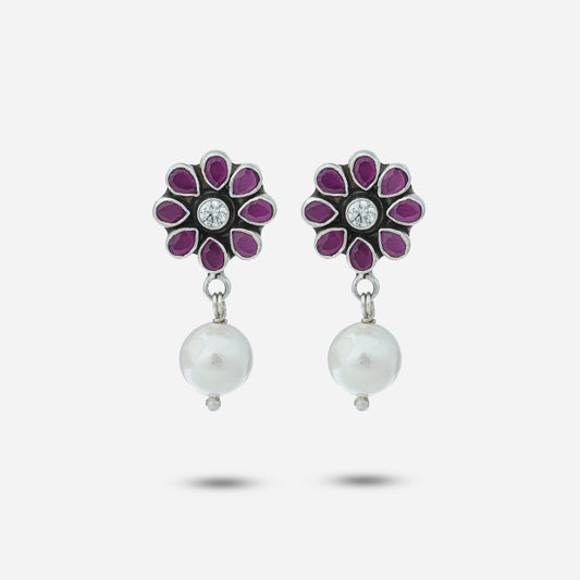 Pearl drop earrings