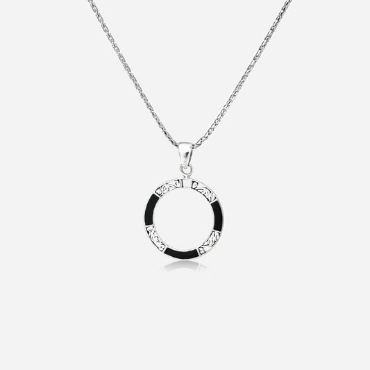 Noir Circle Pendant