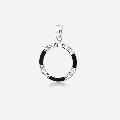 Noir Circle Pendant