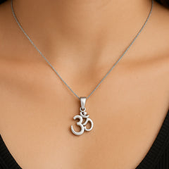 925 Silver Om Pendant