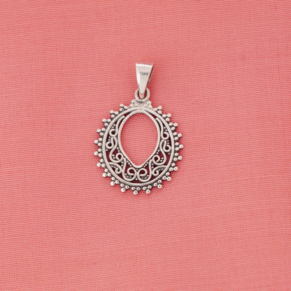 Timeless Filigree Oval