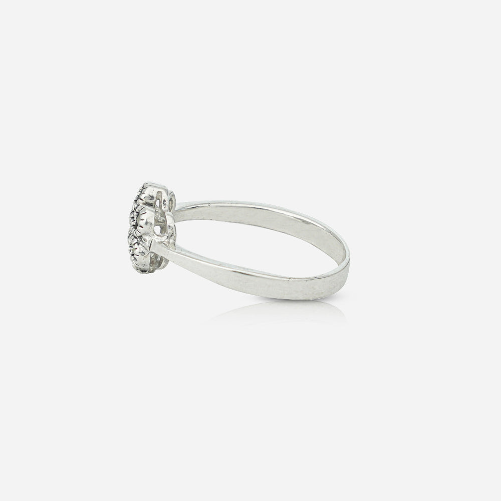 Silver ring with a marcasite silver world - best silver shops in Delhi.