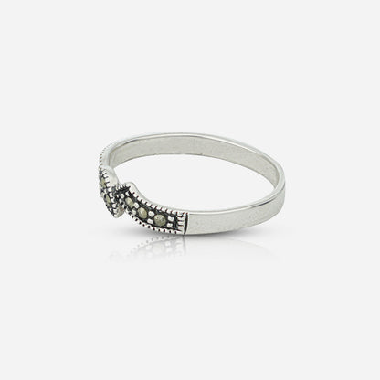 Silver ring with small stones by Silver World - Best silver shops in Delhi!