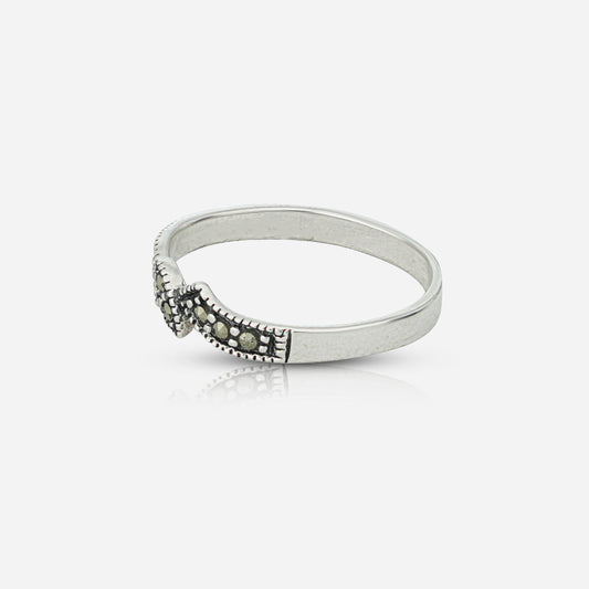 Silver ring with small stones by Silver World - Best silver shops in Delhi!