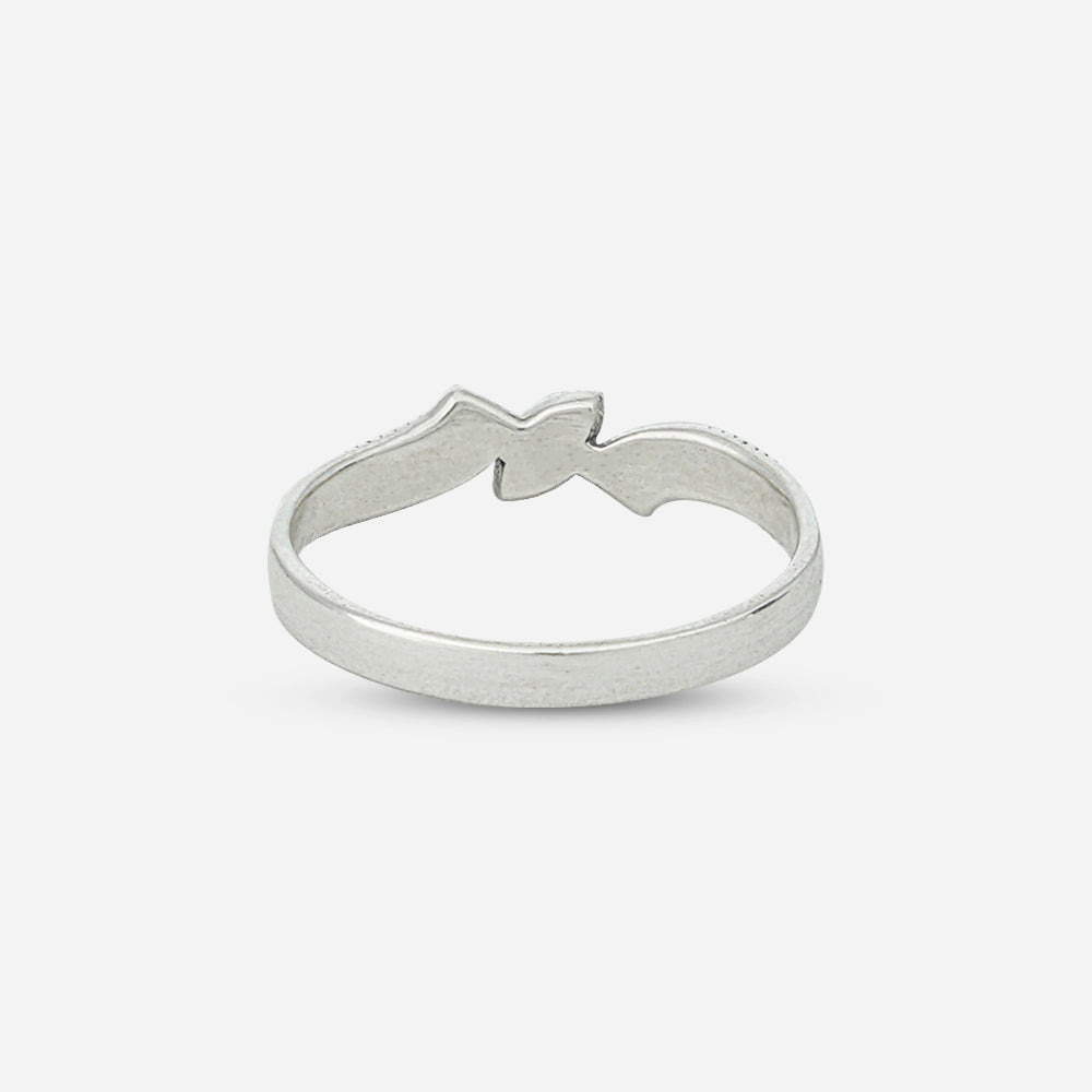 Silver ring with a bow design by Silver World - Best silver shops in Delhi!