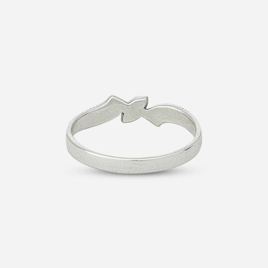 Silver ring with a bow design by Silver World - Best silver shops in Delhi!