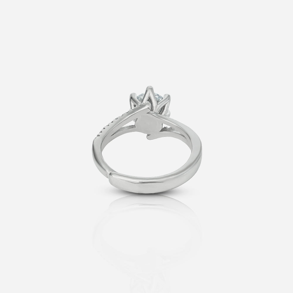 Silver ring with a diamond 