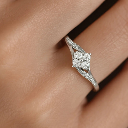 Star Cluster Ring