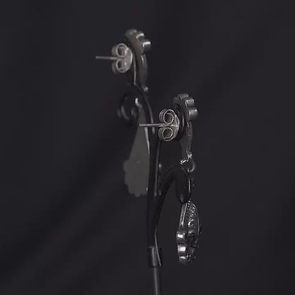 Tribal Teardrop Drop